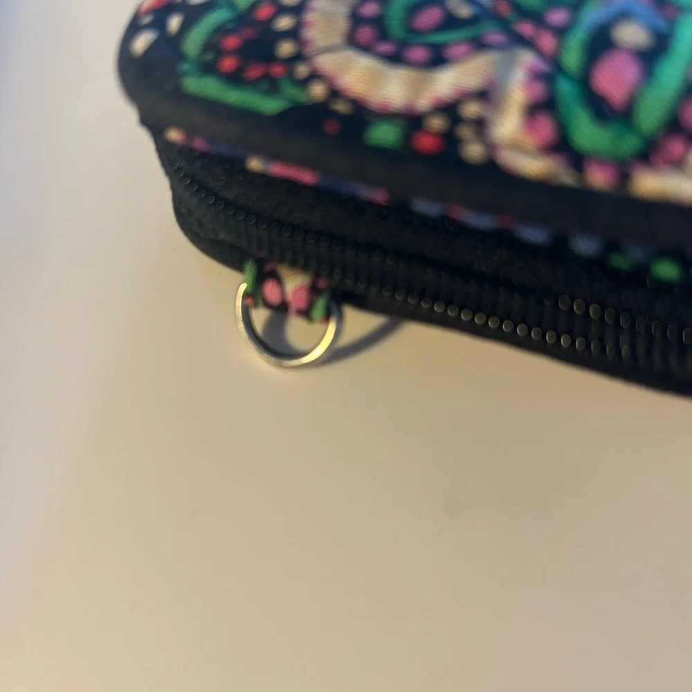 Vera Bradley Wallet Womens Black Paisley Floral Zip Around RFID Organizer Purse - Picture 9 of 9